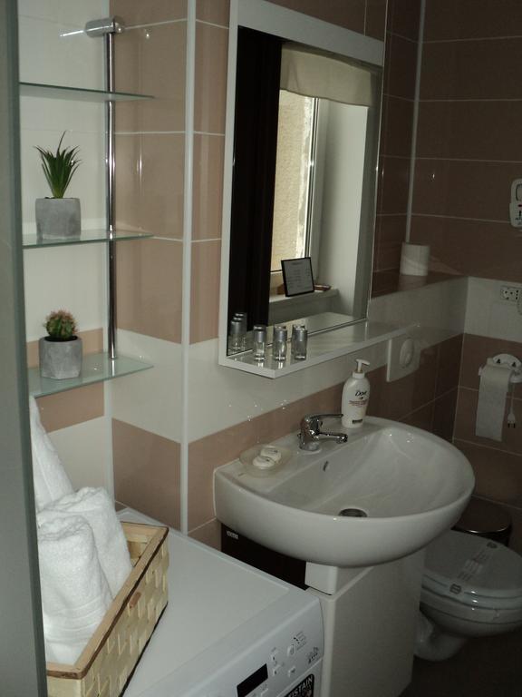 Joy Apartment ทิมิชัวรา ภายนอก รูปภาพ